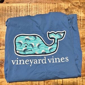 Vineyard Vines men’s Blue Whale Tee large